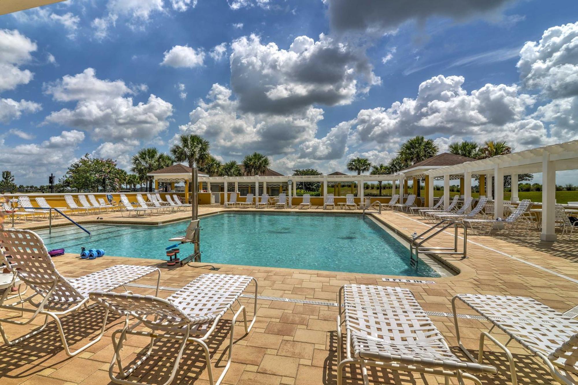 The Villages Vacation Rental With Lanai And Golf Cart! エクステリア 写真
